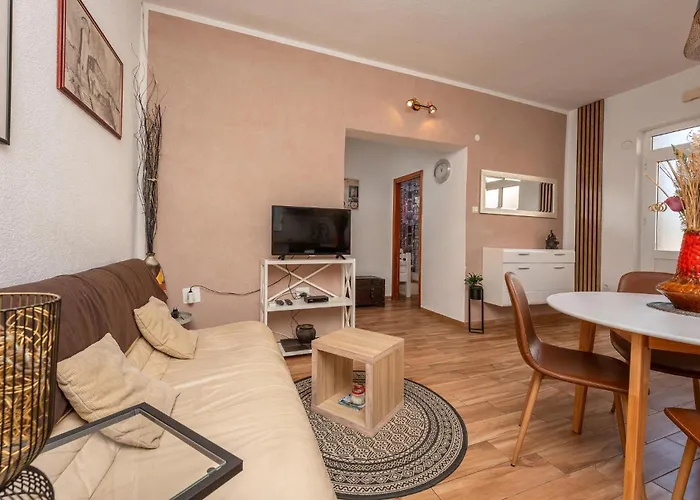 Stunning In With Wifi Apartment Zadar