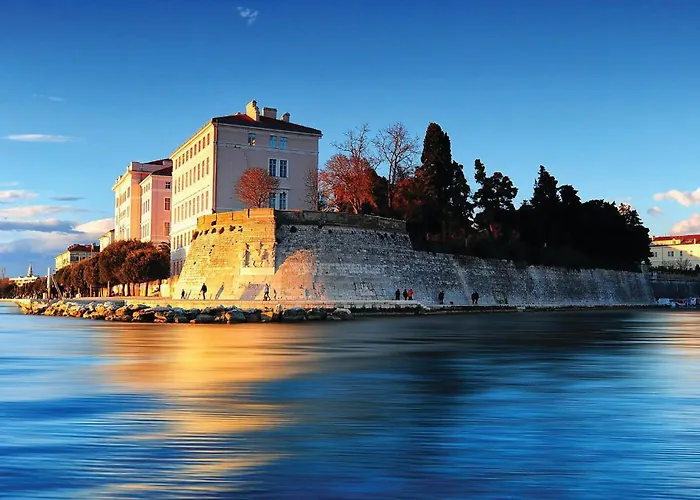 Stunning In With Wifi Apartman Zadar